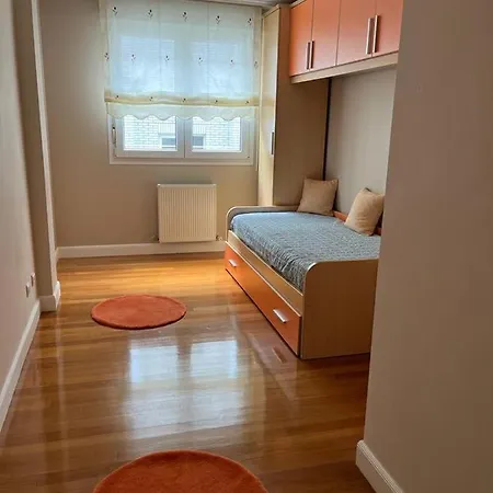 Apartamento Piso En El Centro De A Pie De Playa Laredo